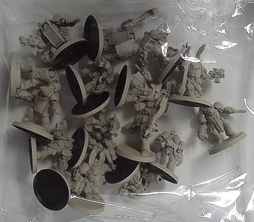 Warhammer 000 dark - 40.000:,