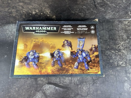 Warhammer 40k space marines - space,