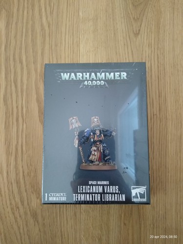 Warhammer 40000 space marine - warhammer,